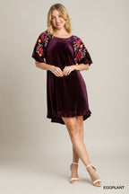 Solid Velvet Dress with Embroidery Short Sleeves