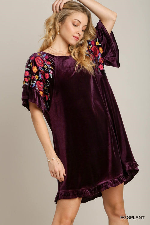 Solid Velvet Dress with Embroidery Short Sleeves