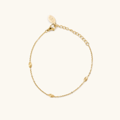 Lexi Dainty Disk Bracelet